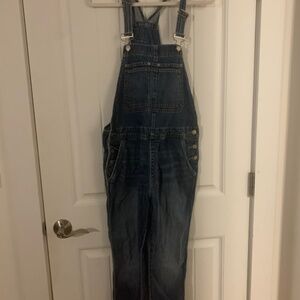 Gap overalls